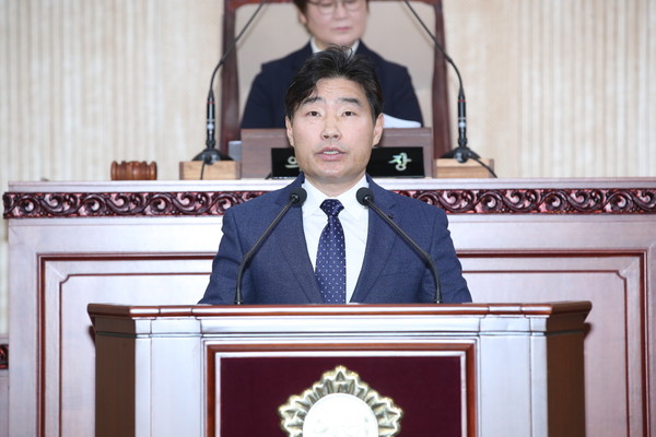 김운남 의원.