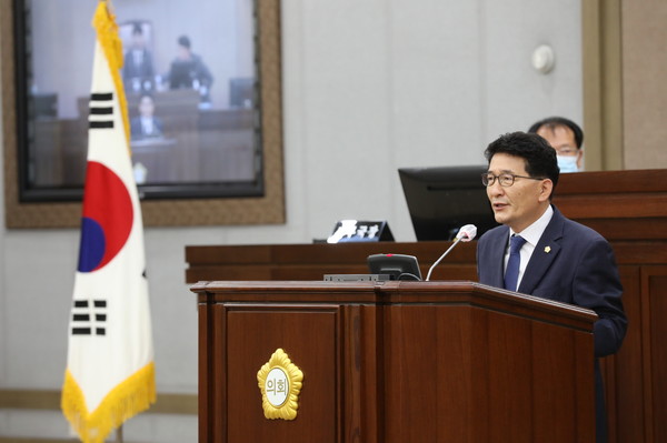 김기정 부의장.