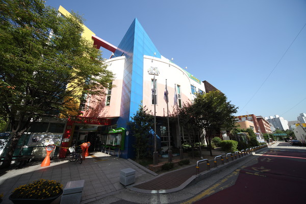 바른샘 어린이 도서관
