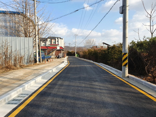 준공모습.