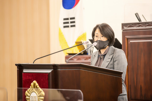 신미숙 의원 신상발언.